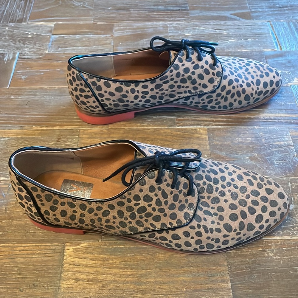 Dolce Vita Cheetah Print Suede Oxford Loafers🖤 - Picture 5 of 13